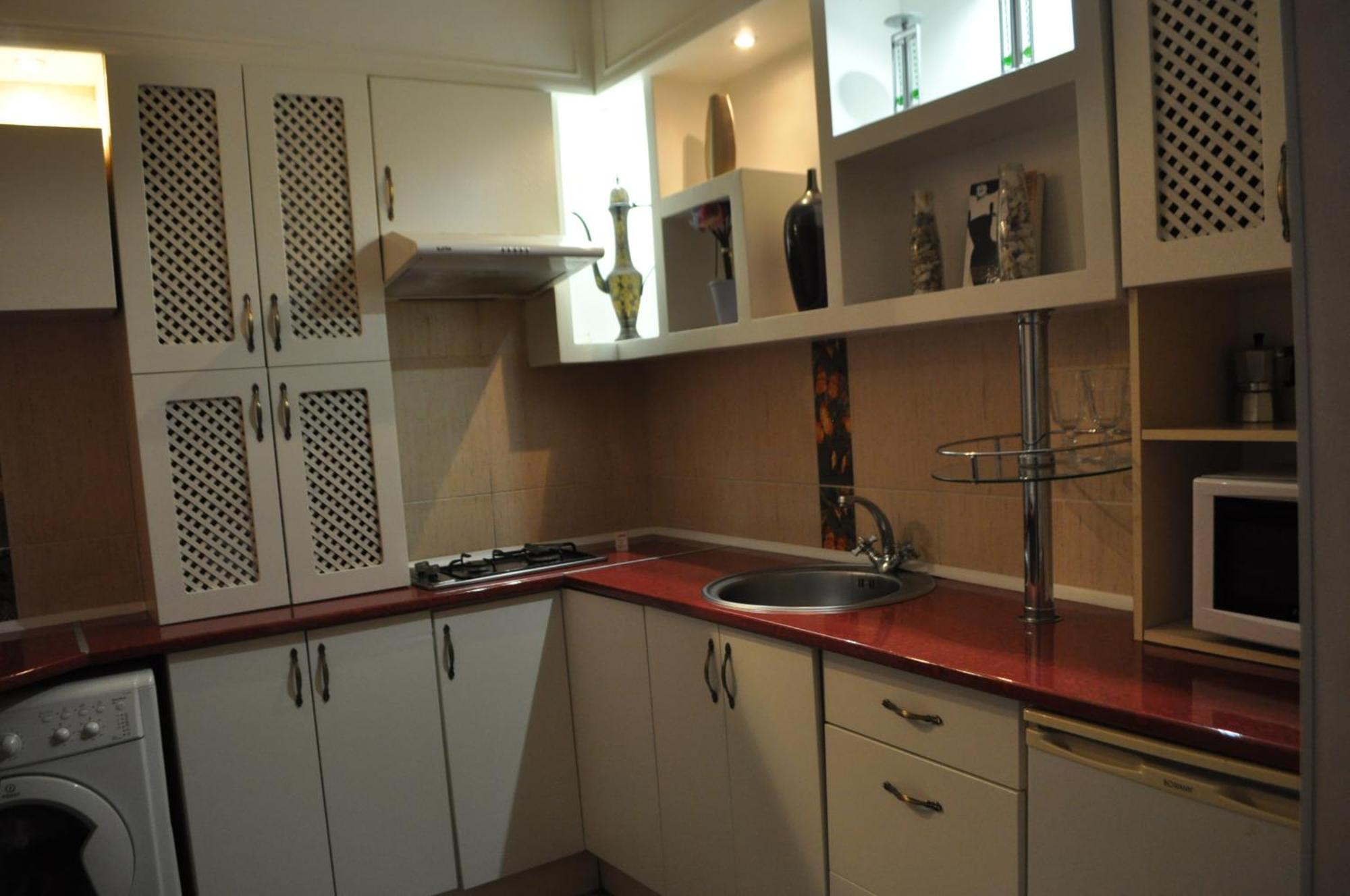 Cozy Apartments Near The Mcdonalds Kremenchuk Exterior photo